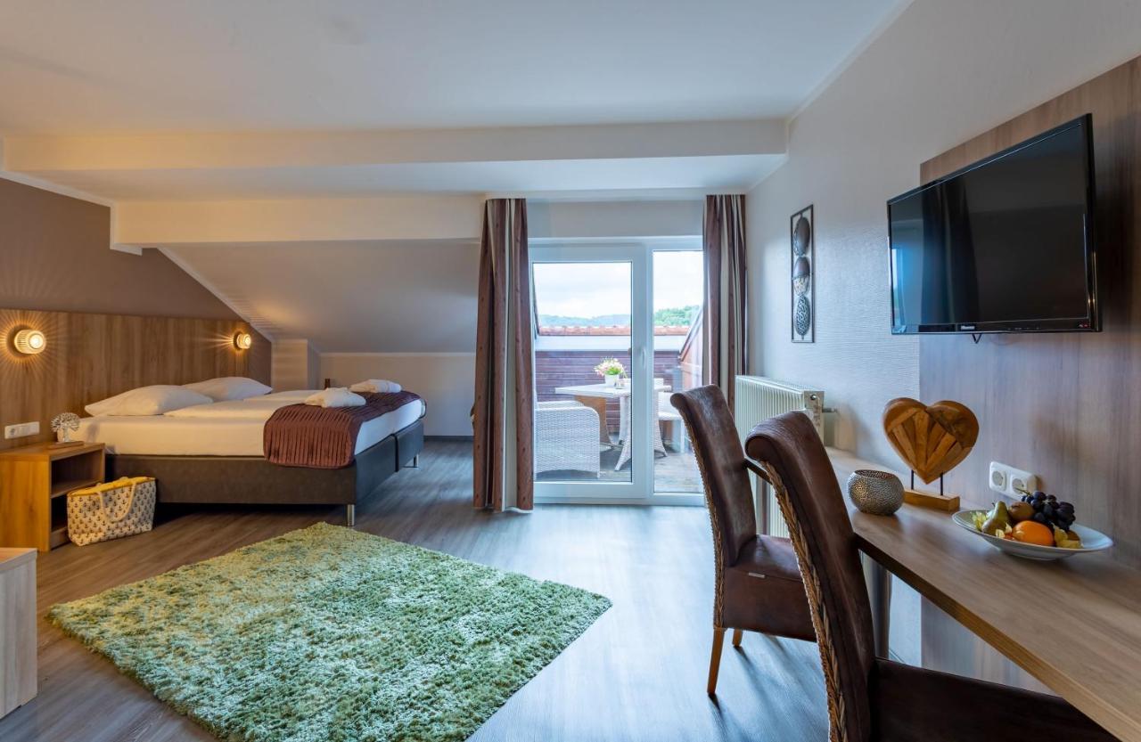 Dipperz Hotel Rhoen Residence מראה חיצוני תמונה