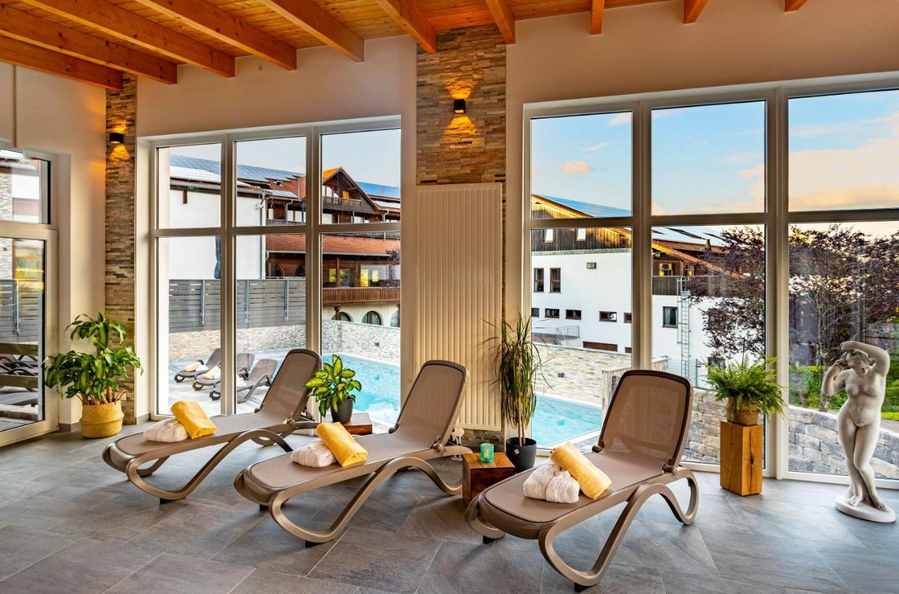 Dipperz Hotel Rhoen Residence מראה חיצוני תמונה
