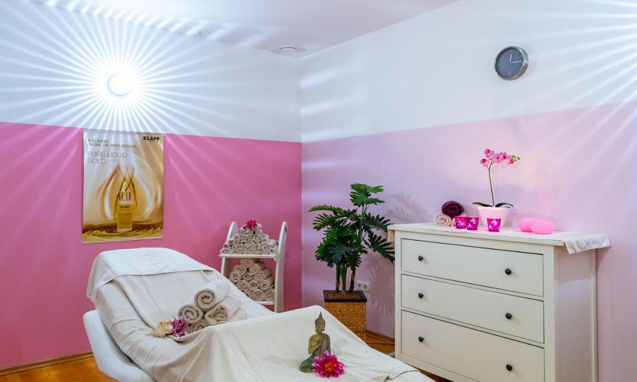 Dipperz Hotel Rhoen Residence מראה חיצוני תמונה