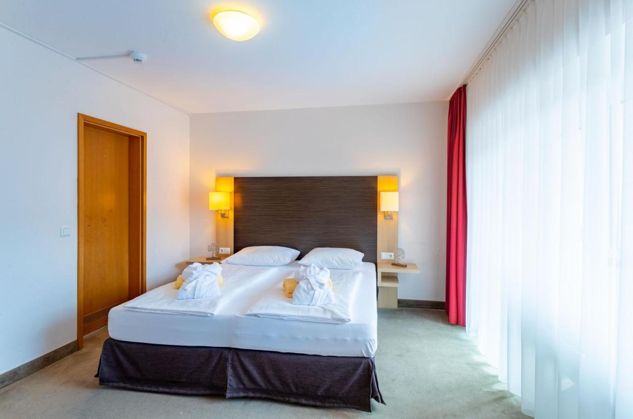 Dipperz Hotel Rhoen Residence מראה חיצוני תמונה