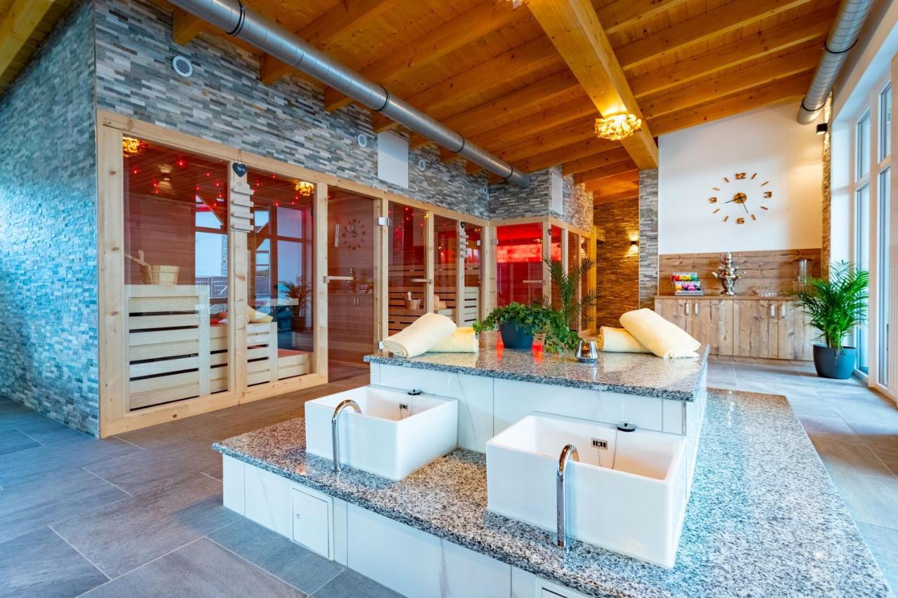 Dipperz Hotel Rhoen Residence מראה חיצוני תמונה