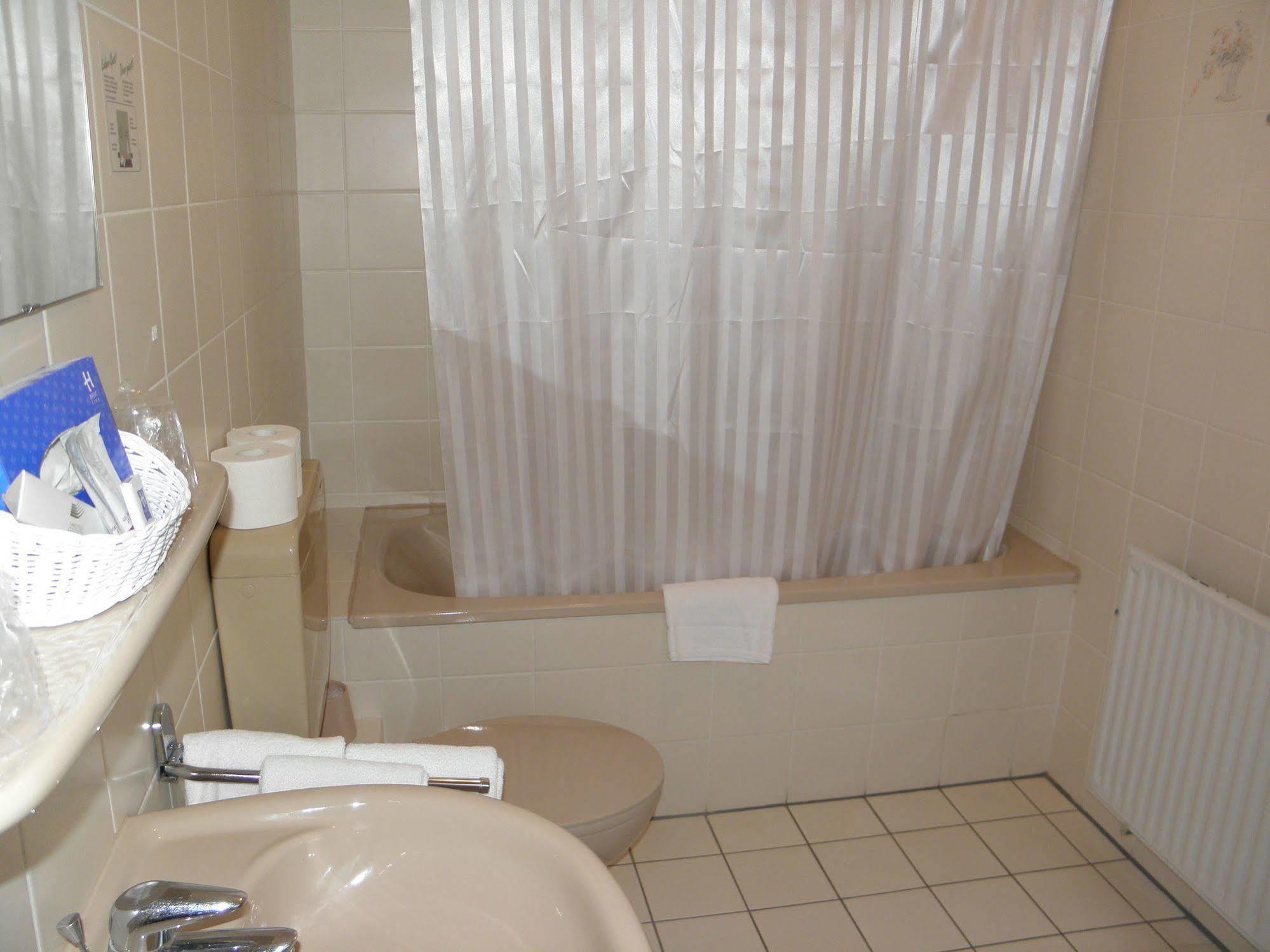 Dipperz Hotel Rhoen Residence מראה חיצוני תמונה